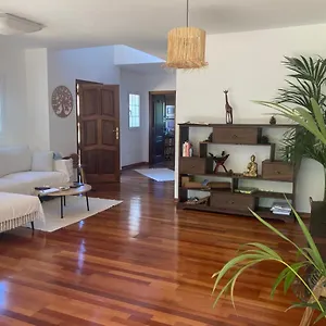 https://xanadu-coliving.in-canary-islands.com