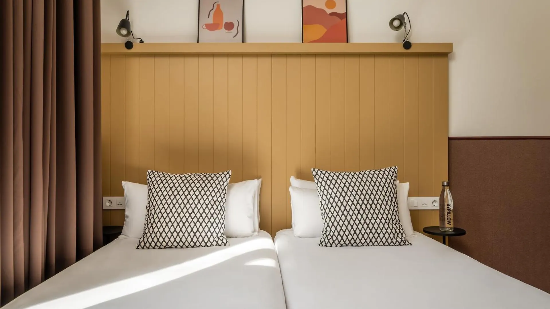 ** Casa de hóspedes Bypillow Ramblas (Adults Only) Barcelona Espanha